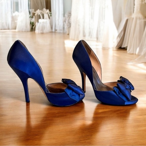 BADGLEY MISCHKA royal blue silk/satin beautiful bow Size 10. - Picture 12 of 17